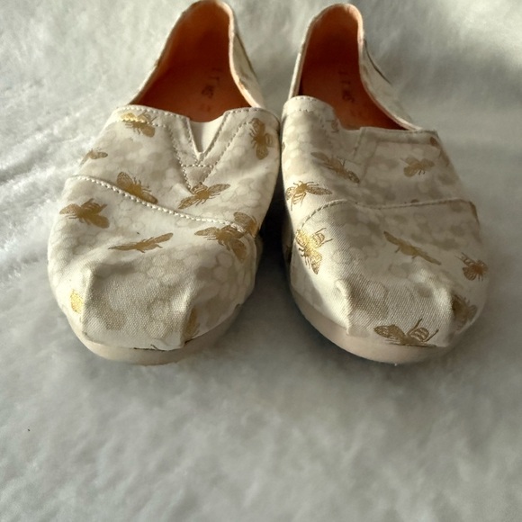 Toms Women’s Birch Foil Bumble Bee Apargata Slip On Shoes 9 limited Edition - Picture 2 of 9
